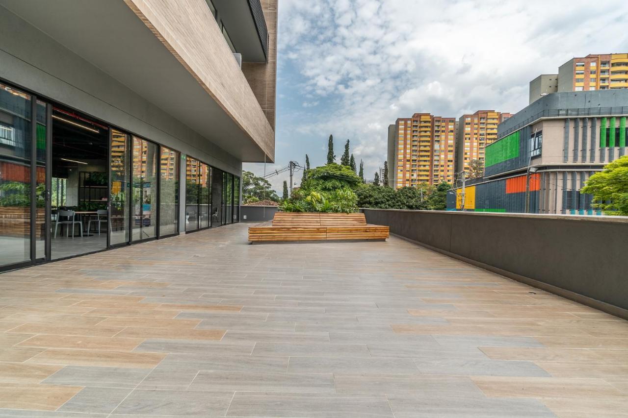 Go Living&suites By Housy Host Medellín