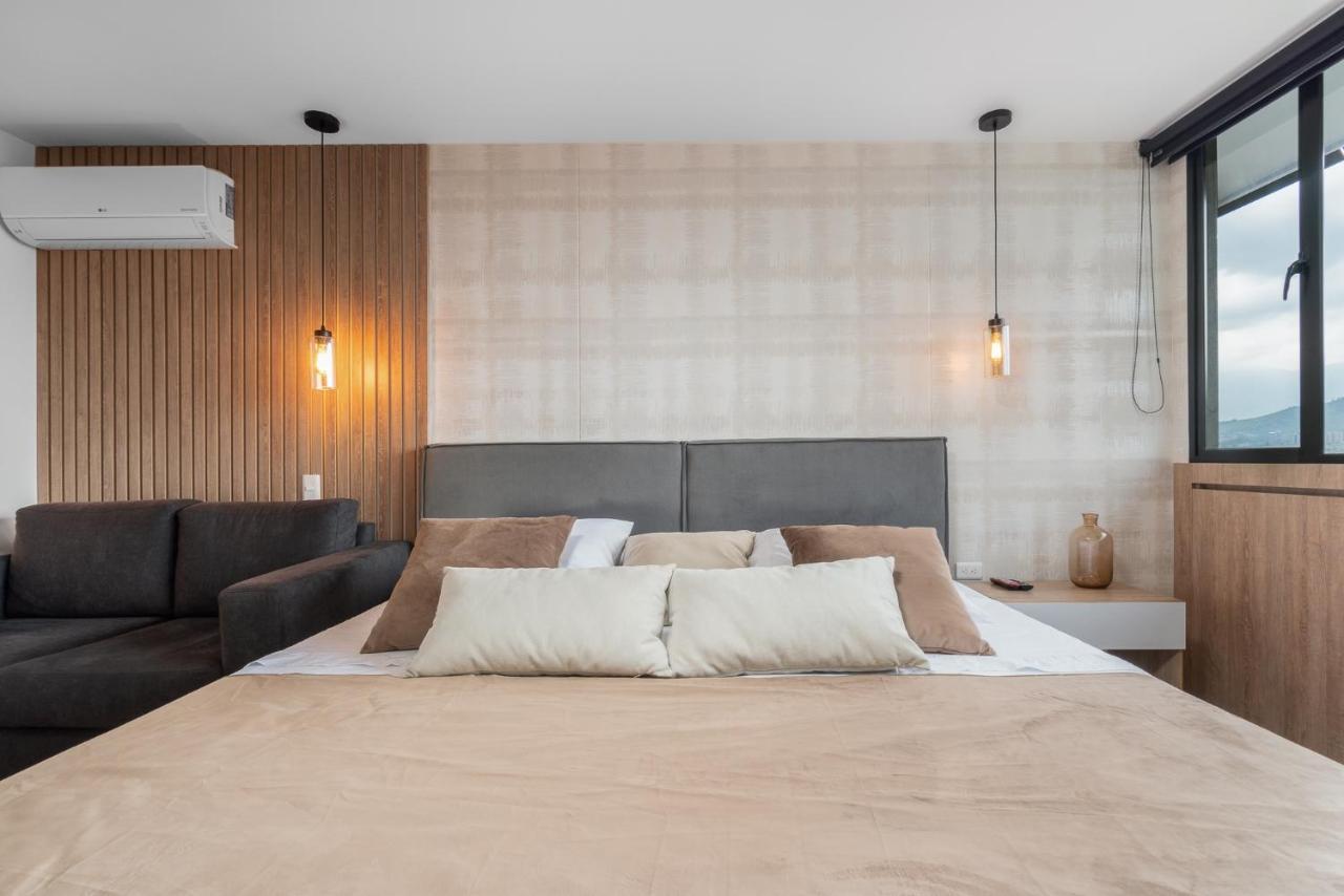 Go Living&suites By Housy Host