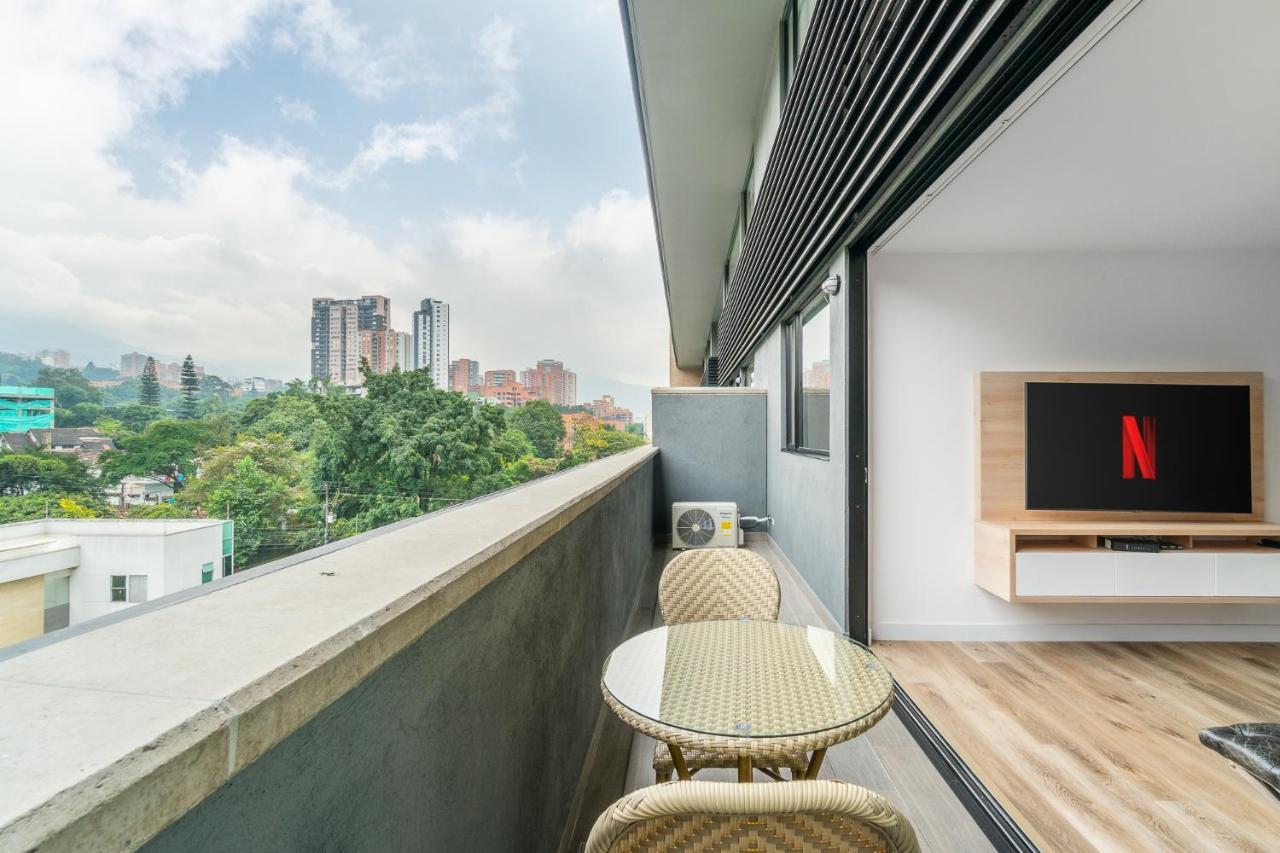 Apartahotel Go Living&suites By Housy Host Medellín