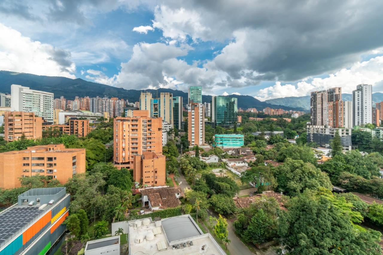Go Living&suites By Housy Host Medellín