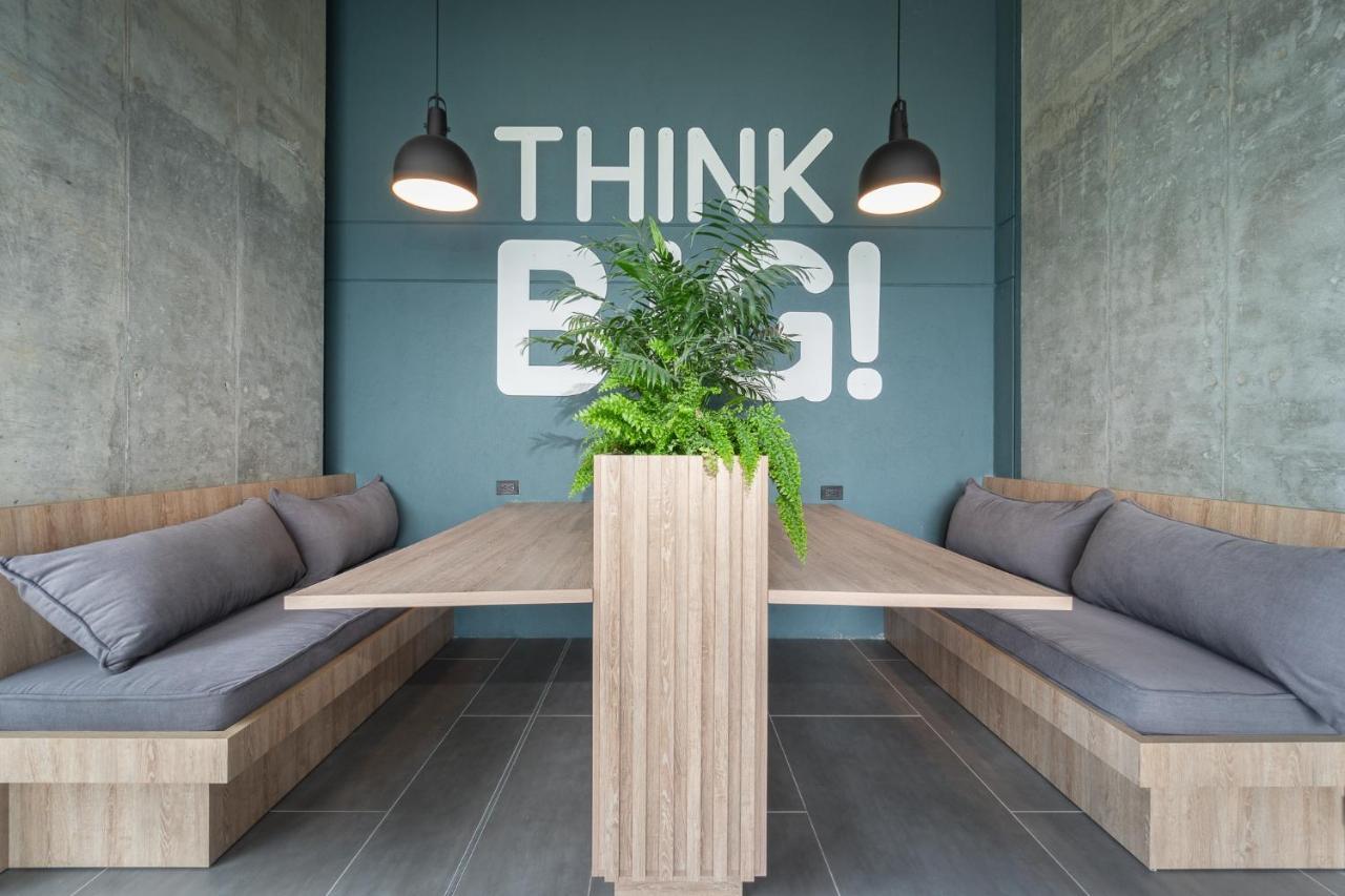 Go Living & By Housy Host