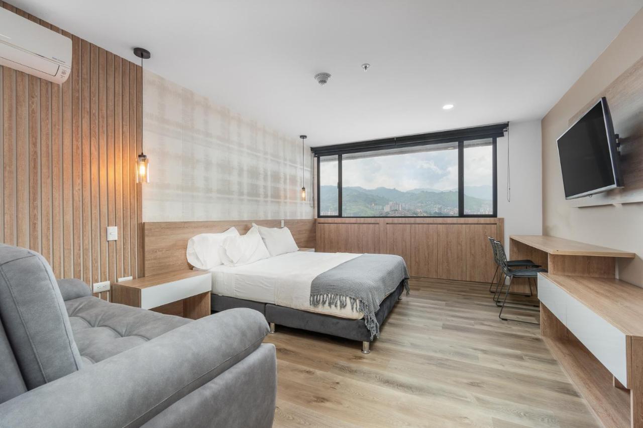 Go Living & By Housy Host Medellin