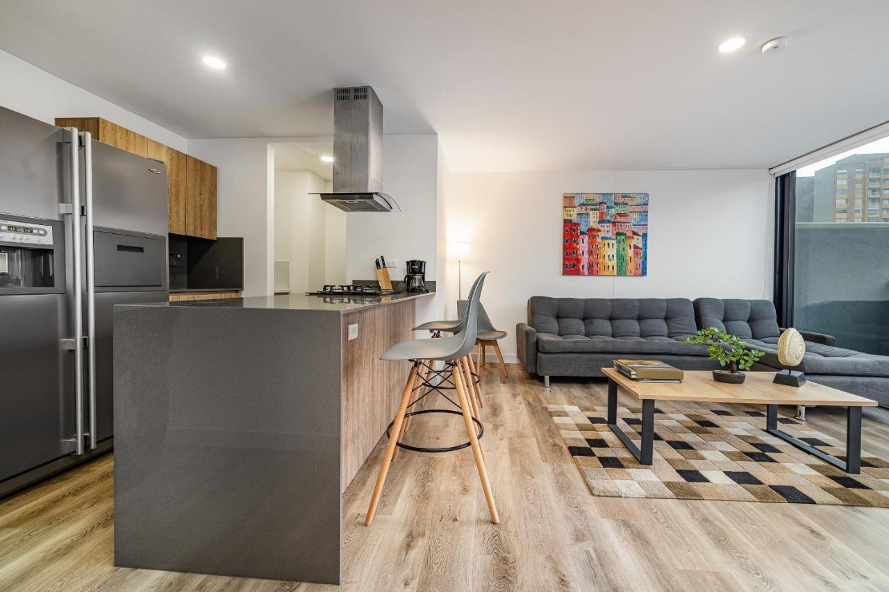 Aparthotel Go Living & By Housy Host